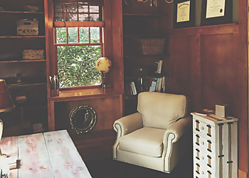 Dr. Lisa Long, Psy.D - Charlotte, NC Psychologists - Clinic Interior Image