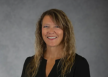 South Bend Chiropractors Dr. Lisa Meyers DC - ACTIVE HEALTH & WELLNESS CENTER