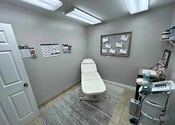 Joliet Chiropractors Dr. Lisa Rubis, DC - ANEW MEDICAL AND REHABILITATION