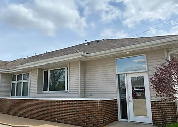 Cedar Rapids Chiropractors Dr. Logan Jenkins, DC - JENKINS CHIROPRACTIC