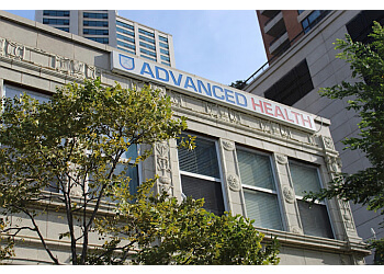 Chicago Chiropractors Dr. Luke Stringer, DC - ADVANCED HEALTH CHIROPRACTIC