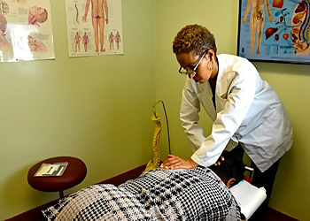 Alexandria Chiropractors Dr. Makda Getachew, DC - MAKDA CHIROPRACTIC HEALTH CENTER