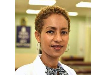 Dr. Makda Getachew, DC - MAKDA CHIROPRACTIC HEALTH CENTER Alexandria Chiropractors