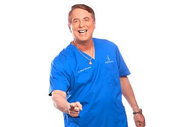 Dr. Mark Silverman, DC - SILVERMAN CHIROPRACTIC & REHABILITATION CENTER  Miami Chiropractors image 1