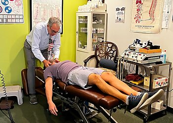 Miami Chiropractors Dr. Martin Grossman, DC - CORAL GABLES CHIROPRACTIC CENTRE