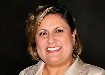 Dr. Mary MacLeod, PhD, LCSW-R, CGP, ACS - TREE OF LIFE COUNSELING LCSW, PLLC Dr. Mary MacLeod, PhD, LCSW-R, CGP, ACS - TREE OF LIFE COUNSELING LCSW, PLLC - Rochester, NY Therapists - Doctor Portrait Image