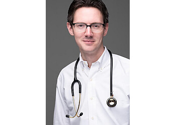 Dr. Matthew J Dunn, DC - LAKE BELLEVUE CHIROPRACTIC Bellevue Chiropractors