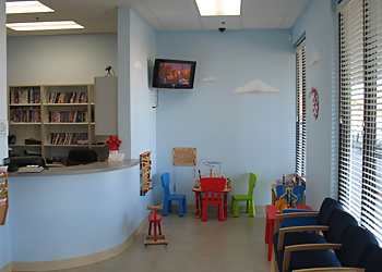 Roseville Kids Dentists Michael A. Staveris, DDS - CHILDREN'S DENTAL CARE