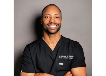 Chicago podiatrist Dr. Michael S. Williams, DPM - LINCOLN PARK PODIATRY 