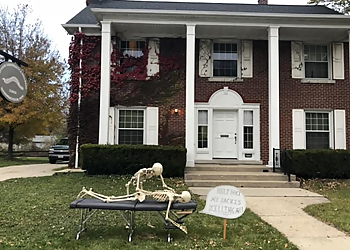 Milwaukee Chiropractors Dr. Nicholas Pope, DC - POPE FAMILY CHIROPRACTIC