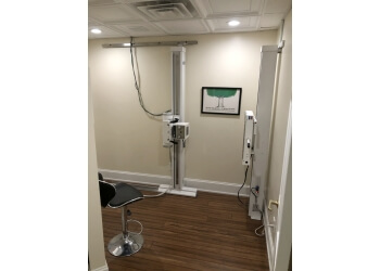 Buffalo Chiropractors Dr. Nick Hirschfelt, DC - GARDEN OF HEALTH FAMILY CHIROPRACTIC