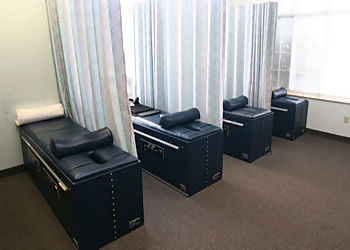 Bridgeport Chiropractors Dr. Noel Thompson, DC - CHIROPRACTIC ASSOCIATES OF BRIDGEPORT, LLC