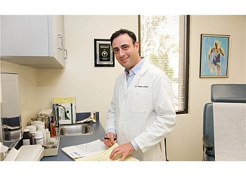 3 Best Podiatrists in Long Beach, CA - Expert Recommendations