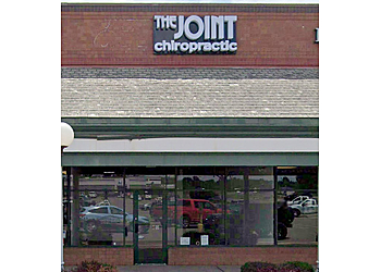 Evansville Chiropractors Dr. Quinton Pirl, DC - THE JOINT CHIROPRACTIC EVANSVILLE WEST