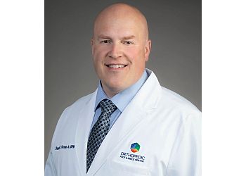 Columbus podiatrist Dr. Randall C. Thomas Jr., DPM - CLINTONVILLE FOOT & ANKLE GROUP