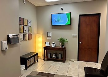 Gilbert Psychologists Dr. Rebbeca Lahann, Psy.D. - SPECTRUM PSYCHOLOGY AND WELLNESS GILBERT