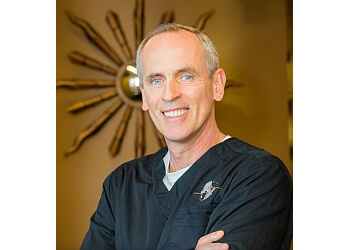 Spokane cosmetic dentist Richard D. Weigand, DDS
