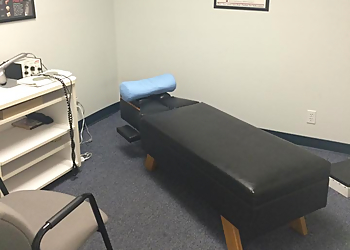 Pomona Chiropractors Dr. Richard Veirs, DC - CANYON CHIROPRACTIC CENTER