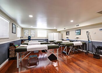 Mesa Chiropractors Dr. Robert William Sazama, DC, BSN - MESA CHIROPRACTIC REHAB & WELLNESS CENTER