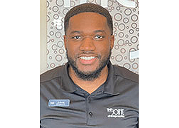 Arlington Chiropractors Dr. Romei Gilmore, D.C - THE JOINT CHIROPRACTIC