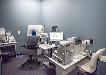 Boston Pediatric Optometrists Dr. Rosanna Lamalva, OD - EYEBAR BOSTON