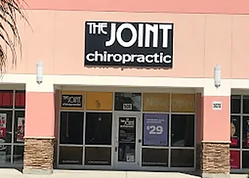 Clearwater Chiropractors Dr. Sam Scott, DC - THE JOINT CHIROPRACTIC CLEARWATER