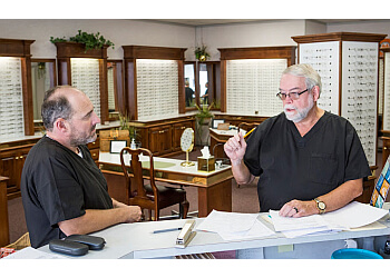 Murfreesboro Pediatric Optometrists Scott Chamberland, OD - BLINK OF AN EYE OPTOMETRY
