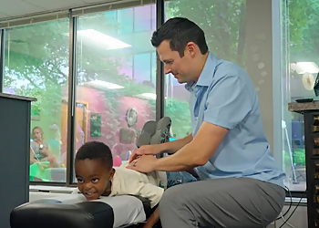 Grand Rapids Chiropractors Dr. Sean Medlin, DC - CLEAR CONNECTIONS CHIROPRACTIC