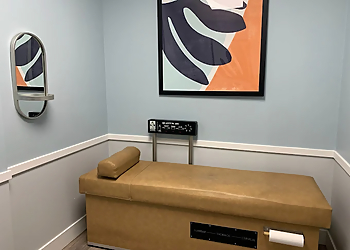 West Palm Beach Chiropractors Dr. Sebastián Colón, DC - Midtown Clinic of Chiropractic