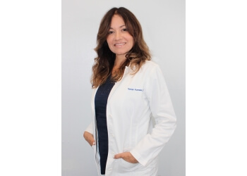 Ontario cosmetic dentist Soraya Acevedo, DDS - ACEVEDO DENTAL GROUP