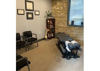 Milwaukee Chiropractors Dr. Spencer Kronz, DC - EAST SIDE FAMILY CHIROPRACTIC