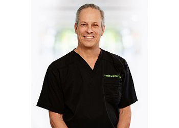 Dr. Steven Becker, DC Los Angeles Chiropractors