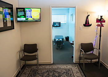 Salinas Chiropractors Dr. Steven Davis, DC - DAVIS CHIROPRACTIC