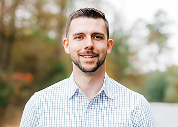 Tyler Chiropractors Dr Tanner Hays, D.C. - THE REFINERY CHIROPRACTIC