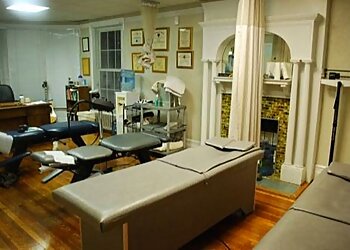 Newark Chiropractors Dr. Terry McSweeney, DC - MOUNT PROSPECT HEALTH CENTER