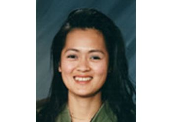 Dr. Tuyen Huynh Kemp, DPM Dr. Tuyen Huynh Kemp, DPM