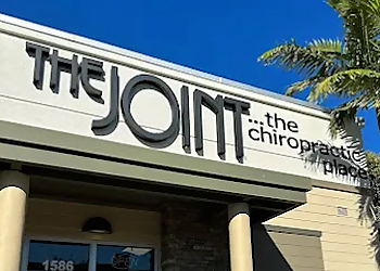 Fort Lauderdale Chiropractors Dr. Tyler Erickson, DC - THE JOINT CHIROPRACTIC