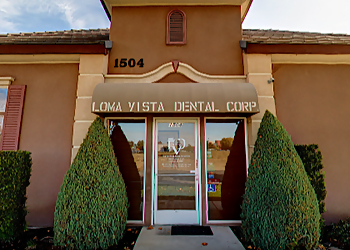Vatche Wassilian, DDS - LOMA VISTA DENTAL - Clovis, CA Cosmetic Dentists - Clinic Exterior Image