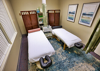 Ontario Chiropractors Dr. Victor H. Fantasia, DC - UNITED CHIROPRACTIC HEALTH CENTER