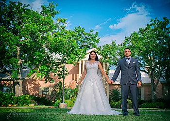 Dreamakers - Brownsville, TX Wedding Photographers - Work Image