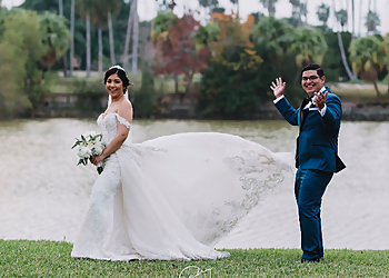 Dreamakers Dreamakers - Brownsville, TX Wedding Photographers - Professional Highlights