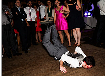 Tacoma Djs Dubreezy Entertainment