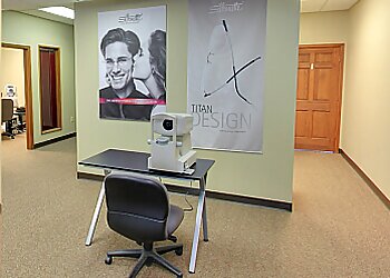 Columbus Eye Doctors Duke Dye, OD - RIVERSIDE EYE CENTER