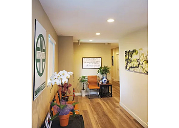 Fullerton Acupuncture Dunamis Acupuncture & Herb Clinic, Inc