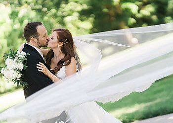 Fort Wayne Wedding Photographers Dustin & Corynn Wedding Photography