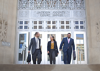 Overland Park Personal Injury Lawyers Dustin Crook - Biesterveld & Crook, LLC