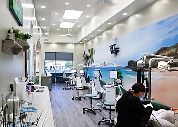 Glendale Orthodontists Dustin R. Coles, DDS, MSD - PREMIER ORTHODONTICS