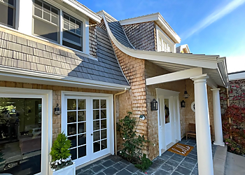 Dutch Window Cleaning Artist Dutch Window Cleaning Artist - Santa Maria, CA Window Cleaners - Outdoor Work Image