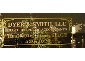 Huntsville accounting firm Dyer & Smith