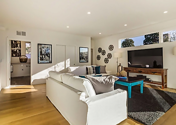 Bellevue Painters EA Pro Painters